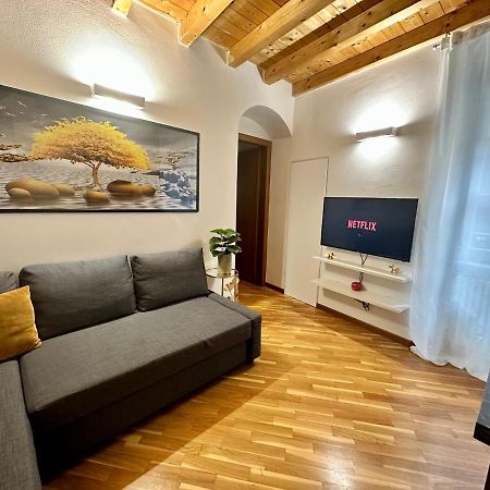 Stella Apartment Center Бергамо Экстерьер фото